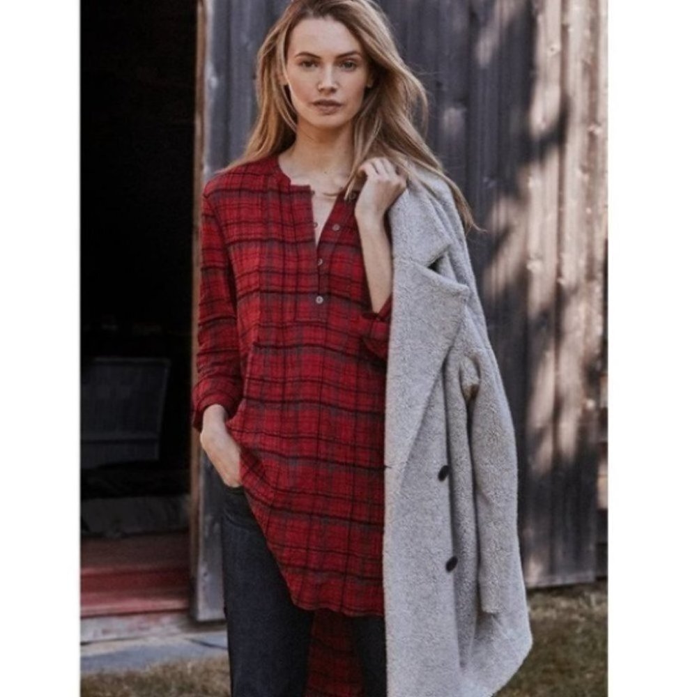 S ANTHROPOLOGIE RED BLACK PLAID TUNIC BLOUSE